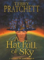 A hat full of sky : a story of Discworld / Terry Pratchett.